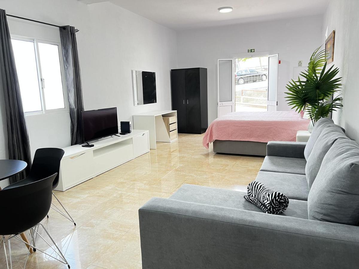 Studio Home Away From Home Canical  Exterior foto